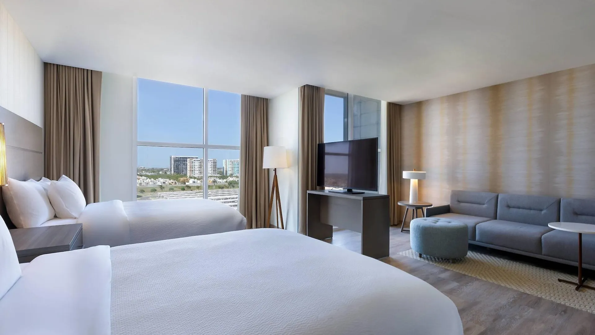Residence Inn By Marriott Merida Hotel